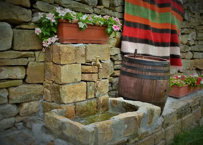 къща край реката/ House By The River Villa